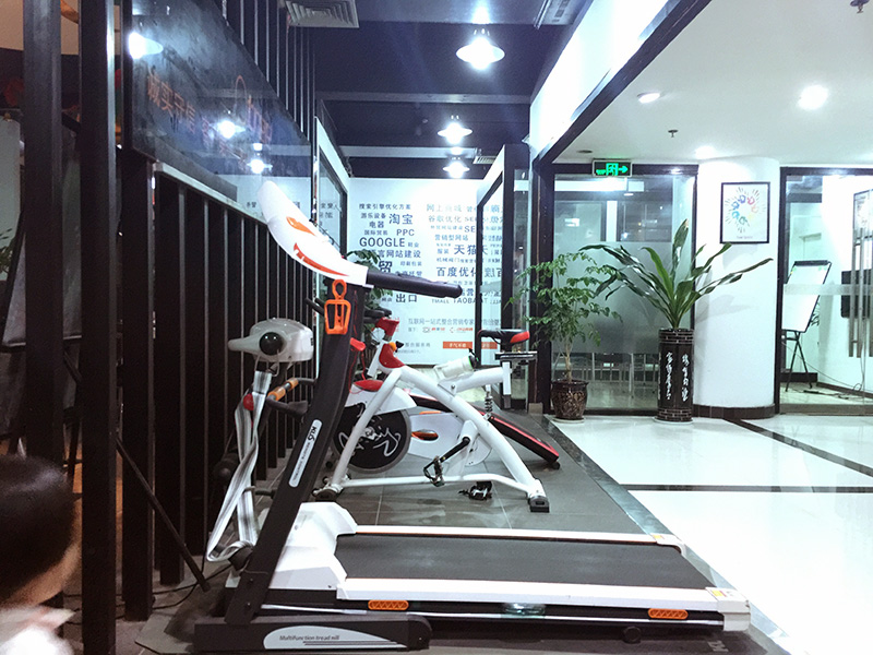 橙樹(shù)網(wǎng)絡(luò)辦公環(huán)境展示